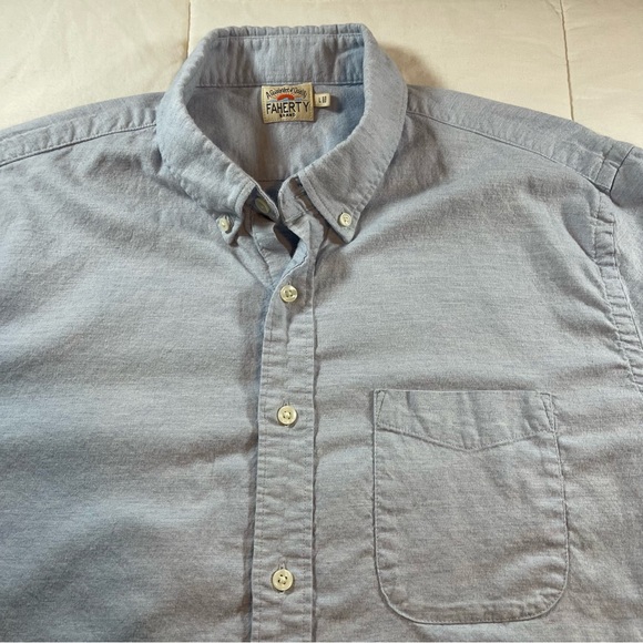 FAHERTY Tried & True Chambray Cotton Men’s Button Down Collared Shirt Sz L - Picture 1 of 11